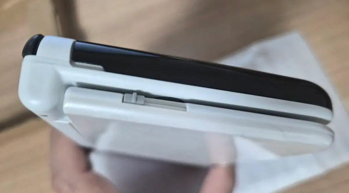thumbnail-5